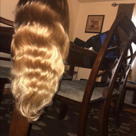 COPY - 1b /27 13*4 lace frontal 26 in human wig - Picture 2 of 3